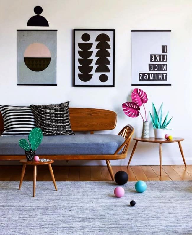 Постеры в интерьере квартиры и дома: современная идея отделки стен (35 фото)