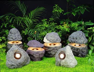 Газонные светильники в виде камней