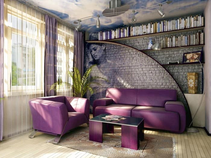 Фиолетовый диван в промышленном интерьере