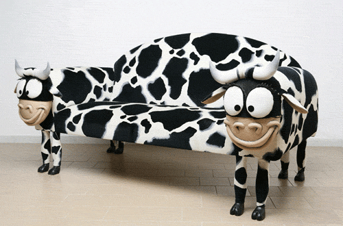 Милый диван "две коровы"