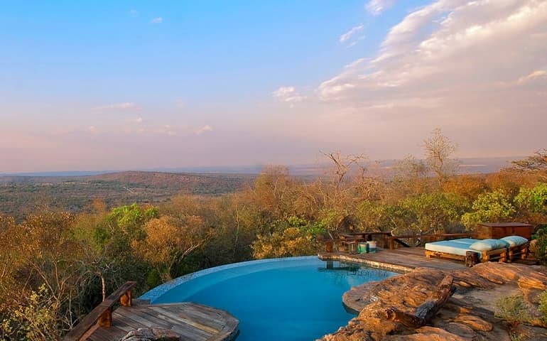 Шикарный вид с виллы на африканские пейзажи + огромный бассейн