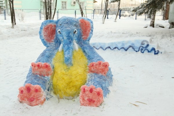 Как слепить слона из снега вместе с детьми