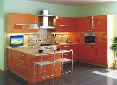 Фото интерьера оранжевой кухни