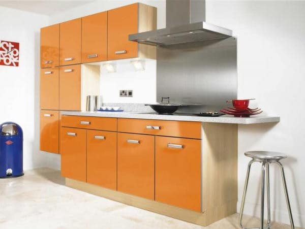 Стильная оранжевая кухня фото