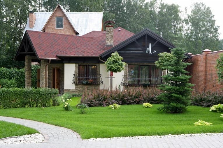 Современный загородный дом в английском стиле фото