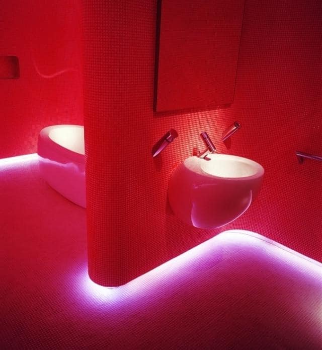 Подсветка светодиодной лентой в интерьере ванной