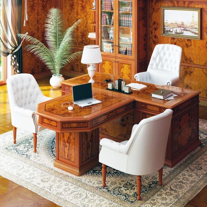 Рабосий стол для классического домашнего кабинета