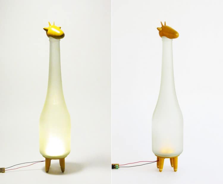 Милые светильники-жирафы из бутылок