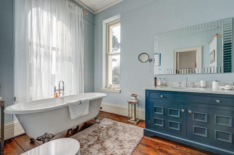 Красивая ванная комната: секреты отделки и декора интерьера (38 фото)