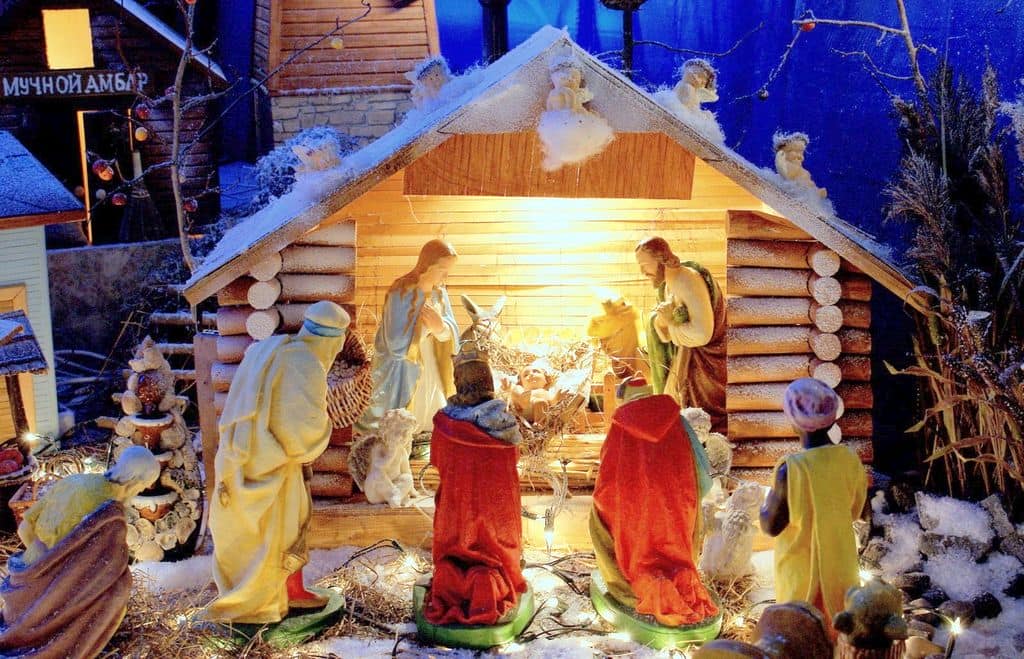 Украшаем дом на Рождество Христово (49 фото)